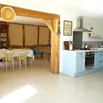 Maison Mayjune Irai